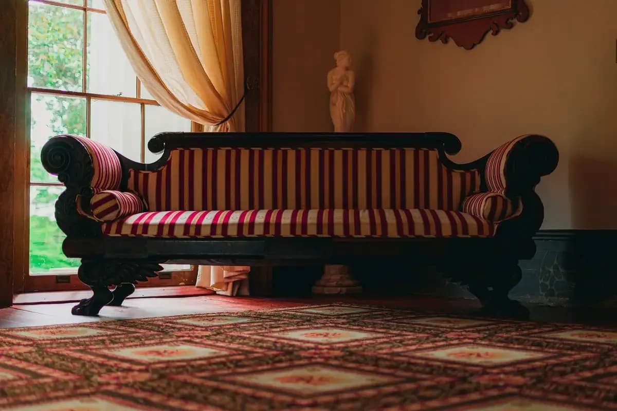مبل استیل ونوس