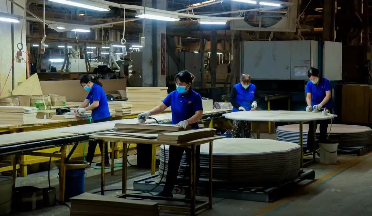 Buying Furniture Wholesale: A Retailer’s Guide to Sourcing Direct from the Maker