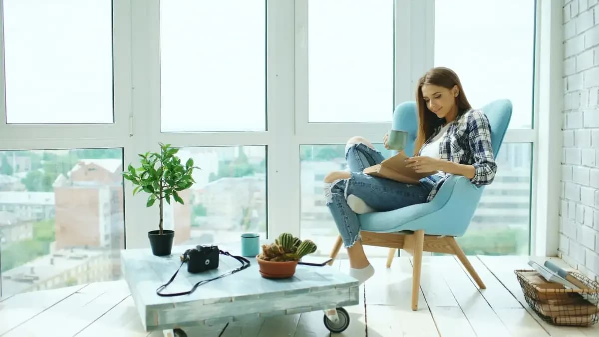 مبل تک نفره؛ انواع، کاربرد و راهنمای انتخاب مبل تک راحتی
