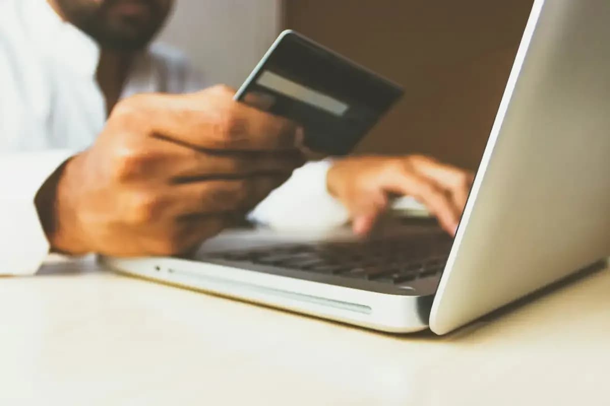 خرید مبل آنلاین؛ چطور مطمئن و بیدردسر خرید کنیم؟