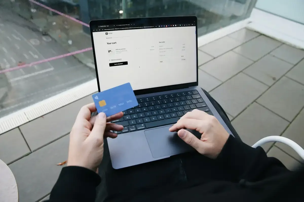 خرید مبل آنلاین؛ چطور مطمئن و بیدردسر خرید کنیم؟